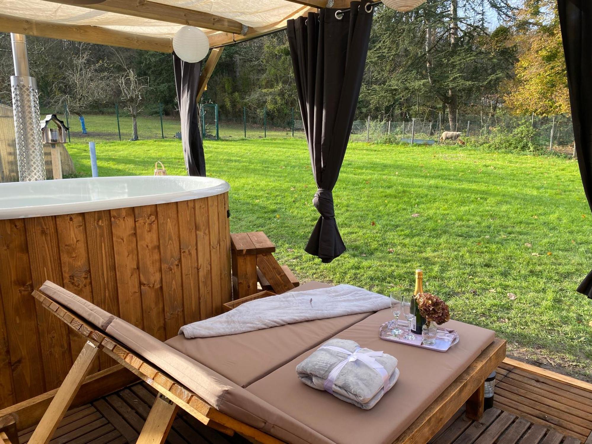 Les Mariniers Chambres D'Hotes -Guest House - Bain Nordique En Option Mareuil-sur-Cher Luaran gambar